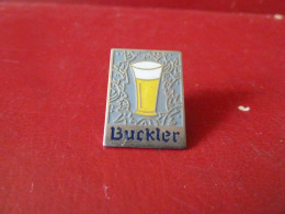 PIN'S " BIERE BUCKLER ". - Bier