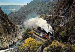 07-TOURNON-LAMASTRE-CHEMIN DE FER DU VIVARAIS-TRAIN VAPEUR-N°613-C/0217 - Tournon