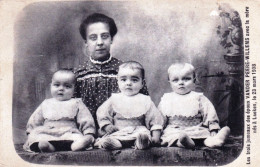 LAEKEN - BRUXELLES - Les Trois Jumeaux Des époux Vander Peere Willems Avec Leur Mere Nés A Laeken 23 Mars 1908 - Laeken