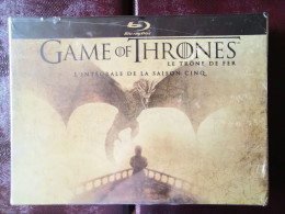 Coffret Blue-ray De Pré-réservation GAMES OF THRONES Saison 5 édition Limitée Et Numérotée - Collections & Sets