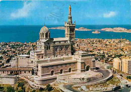 13 - Marseille - Notre Dame De La Garde - Dans Le Fond Château D'If Et Iles Du Frioul - Flamme Postale - CPM - Voir Scan - Notre-Dame De La Garde, Ascenseur