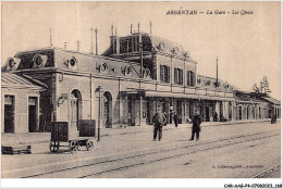 CAR-AAGP4-61-0374 - ARGENTAN - La Gare - Les Quais - Argentan