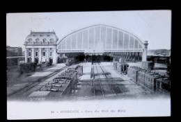 Cp, Gare Avec Trains, 33, Bordeaux, Chemin De Fer,  Gare Du Midi, Le Hall, Vierge - Stations With Trains