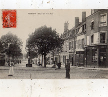 VIERZON PLACE DU PETIT-MAIL - Vierzon