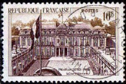 France Poste Obl Yv:1126 Mi:1161 Palais De L’Elysée Cour D'Honneur (TB Cachet Rond) - Gebruikt