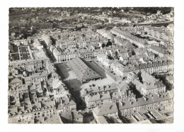 CPSM 51 VITRY-le-FRANCOIS Vue Aérienne - Le Centre Et Les Halles - Vitry-le-François