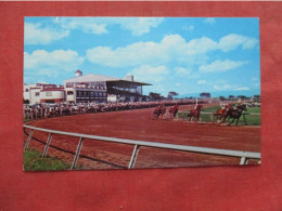 Race Track Charles Town  West Virginia >    Ref 6415 - Autres & Non Classés