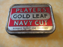 Boite Métallique De Tabac Ancienne / PLAYER'S GOLD LEAF/NAVY CUT/Rubbed Ready For Smoking/Mi-XXéme    BFPP336 - Tabaksdozen (leeg)