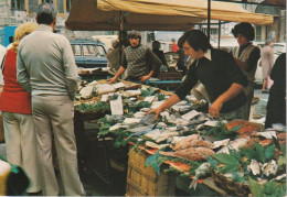 Les Marchands De Poissons - NICE - Marchés, Fêtes