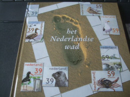 Het Nederlandse Wad Davo Boekje Nr 12  Met Zowel 1x Blokje En Ook De Losse Zegels - Altri & Non Classificati