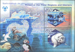 ARCTIC-ANTARCTIC, HUNGARY 2009 PRESERVATION OF POLAR REGIONS S/S OF 2** - Preservare Le Regioni Polari E Ghiacciai