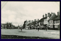 Ref 1656 - Early Postcard - The Square - Wickham Hampshire - Sonstige & Ohne Zuordnung