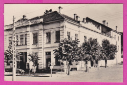 311540 / Bulgaria - Elena  - Library ( Chitalishte ) Building PC Publ. Fotoizdat  8.8 х 5.8 см Bulgarie Bulgarien - Bibliotecas