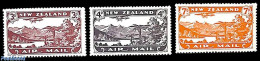 New Zealand 1931 Airmail Issue 3v, Unused (hinged), Nature - Transport - Trees & Forests - Aircraft & Aviation - Nuevos