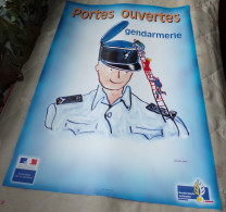 AFFICHE PORTES OUVERTES GENDARMERIE , DESSIN DE NICOLAS VIAL , DIMENSION 60 CM X 40 CM , PLUSIEURS EXEMPLAIRES DE DISPON - Police