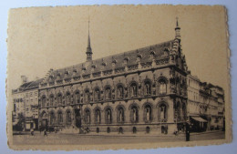 BELGIQUE - FLANDRE OCCIDENTALE - KORTRIJK (COURTRAI) - L'Hôtel De Ville - 1946 - Kortrijk