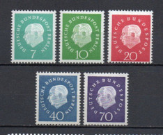 - ALLEMAGNE FÉDÉRALE N° 173/77 Neufs ** MNH - Série Président Theodor Heuss 1959 (5 Timbres) - Cote 21,50 € - - Unused Stamps