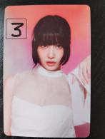 Photocard K POP Au Choix  TWICE 13th Mini Album With You Momo - Sonstige & Ohne Zuordnung