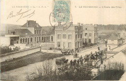 LE NEUBOURG L'école Des Filles - Le Neubourg