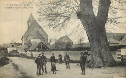 SAINT GEOGES SUR EURE L'église Et Le Gros Orme (6,80 M) - Saint-Georges-Motel