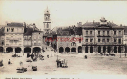 CPA PONT A MOUSSON - MEURTHE ET MOSELLE - PLACE DUROC - Pont A Mousson