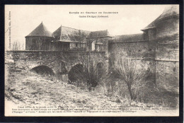 08 ARDENNES - ATTIGNY - Entrée Du Chateau De Charbogne - Attigny