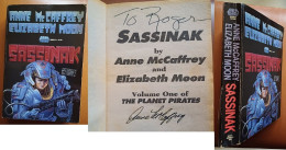 C1 Anne McCAFFREY - SASSINAK First 03 1990 EO Envoi DEDICACE Signed Port Inclus France - Science Fiction