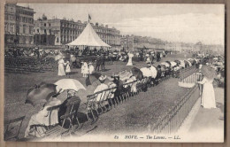 CPA ANGLETERRE - HOVE - The Lawns - TB PLAN TB ANIMATION Boardwalk  Kiosque à Musique Orchestre - Altri & Non Classificati