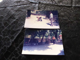 P-987 ,Lot De Deux Photos, Partie De Pétanque à Cannes, Mai 1986 - Pétanque