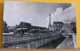 (PAR3) PARIGI / PARIS - L' ESPLANADE DES INVALIDES ET LA TOUR EIFFEL  - NON VIAGGIATA - Viste Panoramiche, Panorama