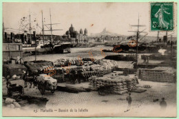 25. MARSEILLE - BASSIN DE LA JOLIETTE (13) (ATTELAGES, BATEAUX) - Joliette, Zone Portuaire