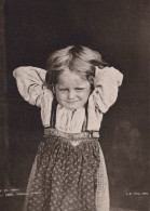 ENFANTS Portrait Vintage Carte Postale CPSM #PBU758.FR - Portraits