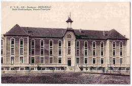 24 - B32439CPA - BERGERAC - Ecole Ecclesiastique - Facade Principale - Parfait état - DORDOGNE - Bergerac