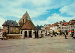 95* PONTOISE  Place  Notre Dame  (CPM 10x15cm)     RL19,0750 - Pontoise