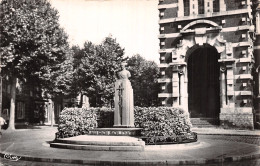 59 VALENCIENNES LA STATUE DU ROI SOLDAT ALBERT 1ER - Valenciennes