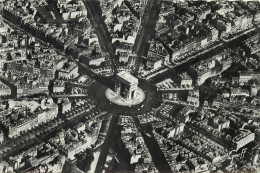 75 PARIS PLACE DE L'ETOILE VU D'AVION  - Triumphbogen