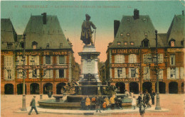 08 - CHARLEVILLE - LA STATUE DE GONZAGUE - LL - Charleville