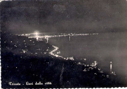 1953-Trieste A Cartolina Luci Della Citta' Affrancata L.10 Italia Al Lavoro Isol - Trieste (Triest)