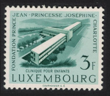 Luxembourg Children's Clinic Project 1957 MH SG#624 MI#570 Sc#327 - Nuevos