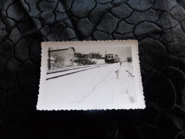 P-1064 , Photo, Gare De Messein , Un Autorail Sous La Neige, 1963 - Treinen