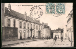 CPA Malesherbes, La Rue Neuve  - Malesherbes