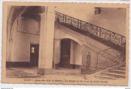 C17-71) CLUNY - ECOLE DES ARTS ET METIERS - LA RAMPE EN FER FORGE DU FRERE PLACIDE - ( 2 SCANS ) - Cluny