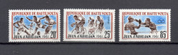 HAUTE VOLTA  N° 104 à 106    NEUFS SANS CHARNIERE  COTE  3.70€    FOOTBALL SPORT BOXE - Haute-Volta (1958-1984)