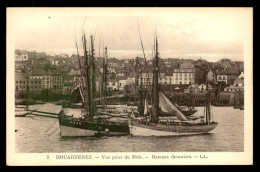 29 - DOUARNENEZ - BATEAUX THONNIERS - Douarnenez