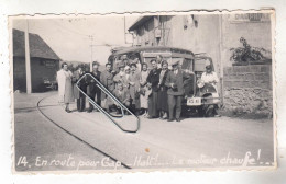 PHOTO VOITURE AUTOBUS ANCIEN EN ROUTE POUR CAP..... HALT.....LE MOTEUR CHAUFE.... - Automobiles