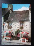 CP 29 Finistère  HUELGOAT - Place Aristide BRIAND , La CREPERIE  Bar Des Myrtilles  Sa Terrasse Parasol 1970 - Huelgoat