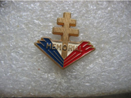 Pin's Du Mémorial De Colombey Les 2 églises - Militaria