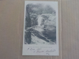 CPA -  AU PLUS RAPIDE -  CASCADE DES JARREAUX PRES DE BOURGANEUF  -  VOYAGEE  TIMBREE 1901 - Bourganeuf