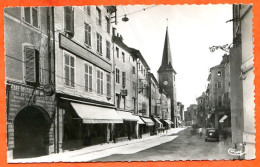 88 MIRECOURT Rue De L'Hotel De Ville Voiture CIM Dentelée Carte Vierge TBE - Mirecourt