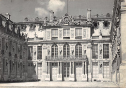 78-VERSAILLES LE CHÂTEAU LA COUR DE MARBRE-N°2777-D/0257 - Versailles (Schloß)